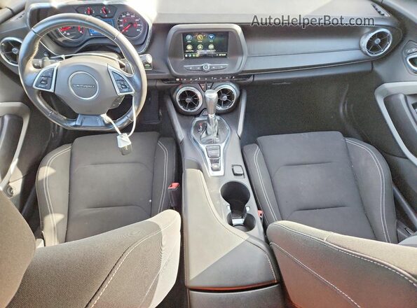 1G1FB3DSXK0136116 2019 CHEVROLET CAMARO Black Вид панелі приладів