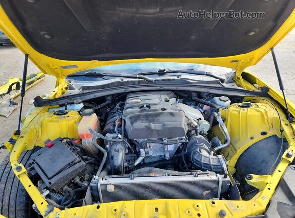 1G1FB3DX7H0211536 2017 CHEVROLET CAMARO Yellow Vista interior trasera