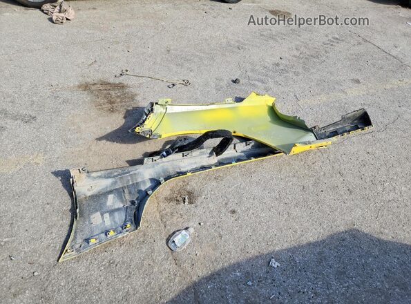 1G1FB3DX7H0211536 2017 CHEVROLET CAMARO Yellow Vista del compartimento del motor