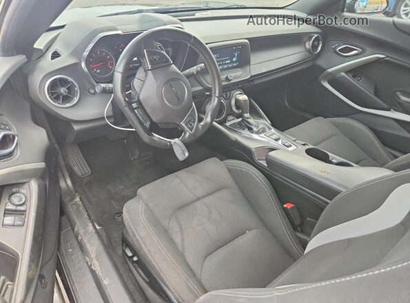 1G1FB3DX8H0105483 2017 CHEVROLET CAMARO Black Առջևի վահանակի տեսք