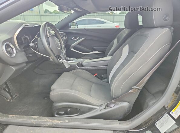 1G1FB3DX8H0105483 2017 CHEVROLET CAMARO Black Սալոնի դիմացի տեսք