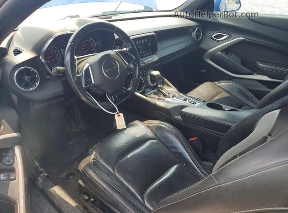 1G1FD1RS0J0160849 2018 CHEVROLET CAMARO Blue Widok deski rozdzielczej