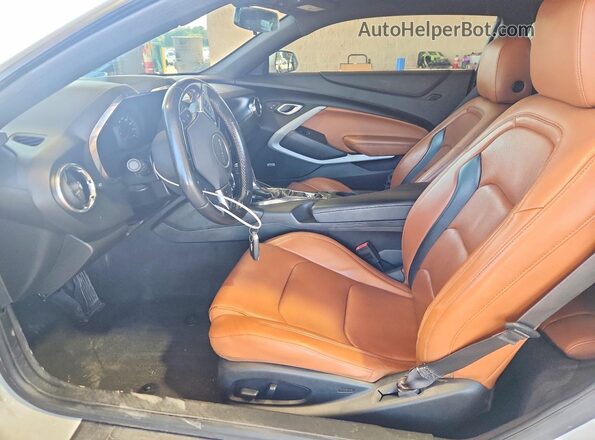 1G1FD1RS0K0150226 2019 CHEVROLET CAMARO White Սալոնի 360 աստիճան տեսք