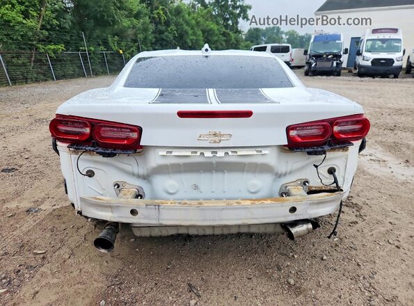 1G1FD1RS3N0106998 2022 CHEVROLET CAMARO White Вид ззаду