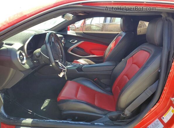 1G1FD1RS6R0118908 2024 CHEVROLET CAMARO Красный Вид салона спереди