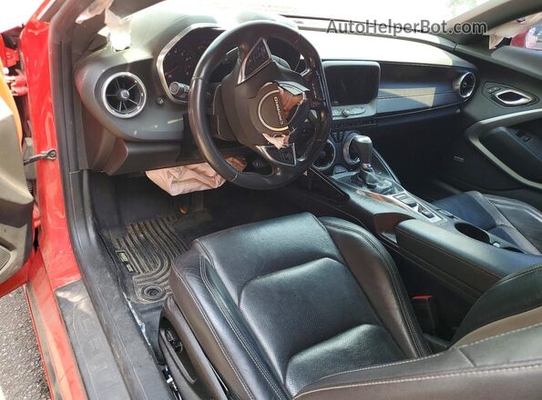1G1FD1RX0H0108918 2017 CHEVROLET CAMARO Красный Вид панели приборов
