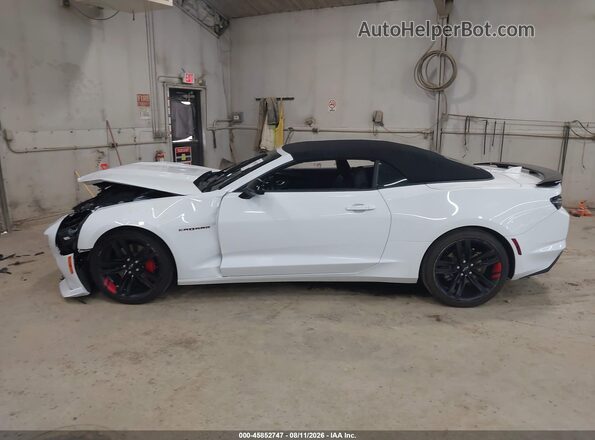 1G1FD3DS9R0117920 2024 CHEVROLET CAMARO Белый Панорамный вид салона 360°