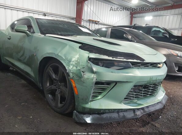 1G1FE1R75J0186517 2018 CHEVROLET CAMARO Green წინა ხედი