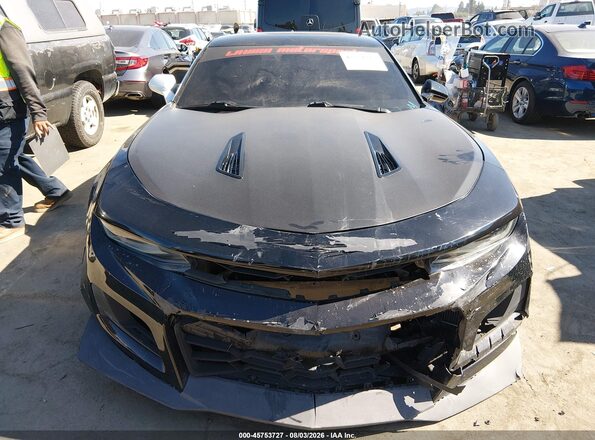 1G1FF1R70J0165166 2018 CHEVROLET CAMARO Black Vista del cuadro de instrumentos