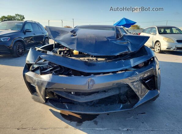 1G1FF1R71J0116378 2018 CHEVROLET CAMARO Угольный Вид спереди