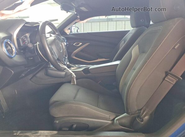 1G1FF1R74M0138959 2021 CHEVROLET CAMARO Blue Vista interior delantera