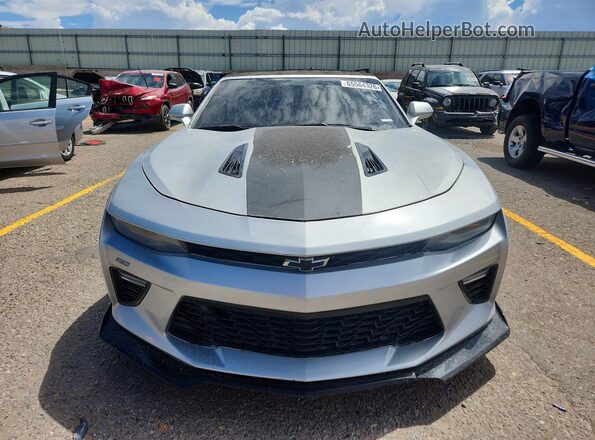 1G1FF3D74H0205035 2017 CHEVROLET CAMARO Серебряный Вид спереди