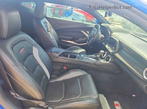 1G1FH1R70J0142741 2018 CHEVROLET CAMARO Blue Вид задніх сидінь