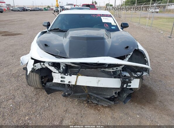 1G1FH1R75P0160175 2023 CHEVROLET CAMARO White Вид щитка приладів