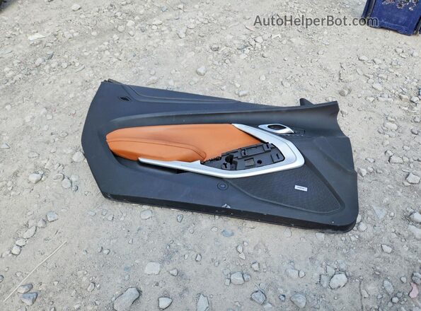 1G1FH1R78K0106975 2019 CHEVROLET CAMARO Красный Вид подкапотного пространства