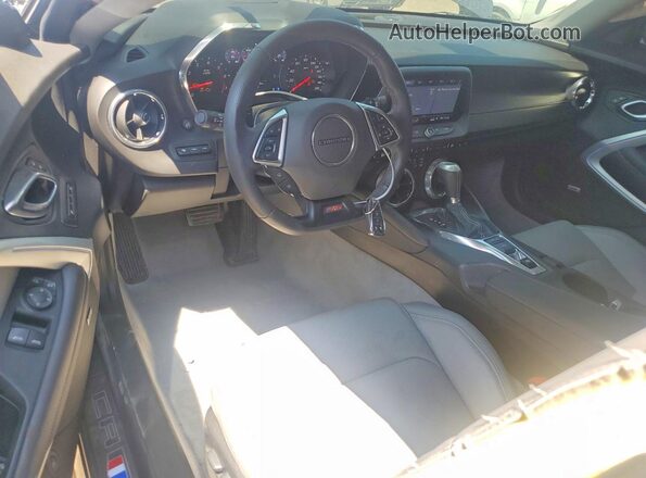 1G1FH1R78K0144576 2019 CHEVROLET CAMARO Угольный Вид панели приборов