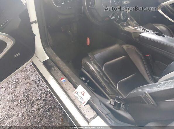 1G1FH3D78L0101778 2020 CHEVROLET CAMARO White Вид спереду