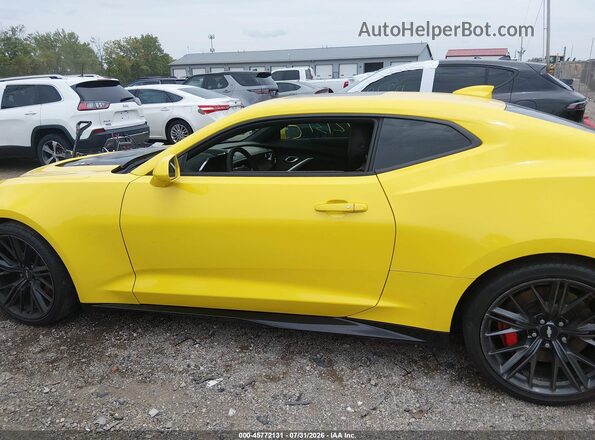 1G1FJ1R65J0125946 2018 CHEVROLET CAMARO Yellow სალონის 360-გრადუსიანი ხედი