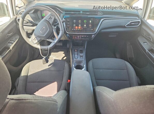 1G1FW6S01P4157296 2023 CHEVROLET BOLT Белый Вид панели приборов