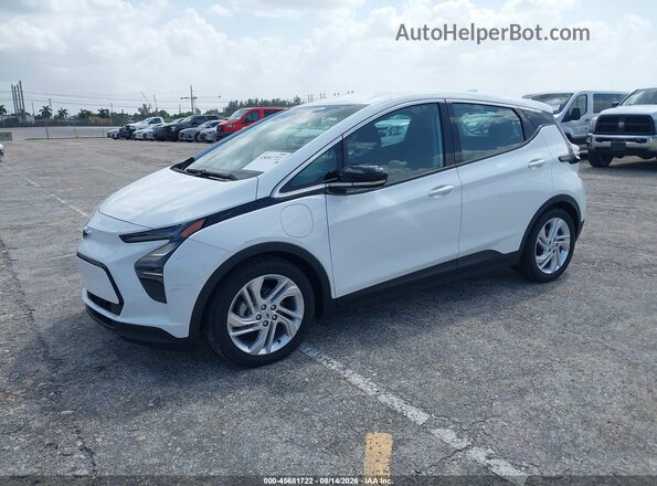 1G1FW6S09N4124480 2022 CHEVROLET BOLT White Передня ліва чверть