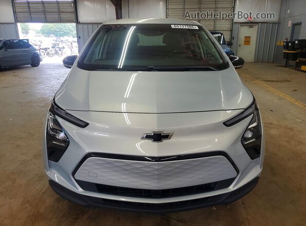 1G1FX6S01P4136977 2023 CHEVROLET BOLT Silver Vista frontal