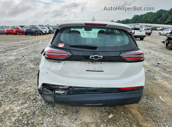 1G1FX6S02P4200038 2023 CHEVROLET BOLT White Widok z tyłu