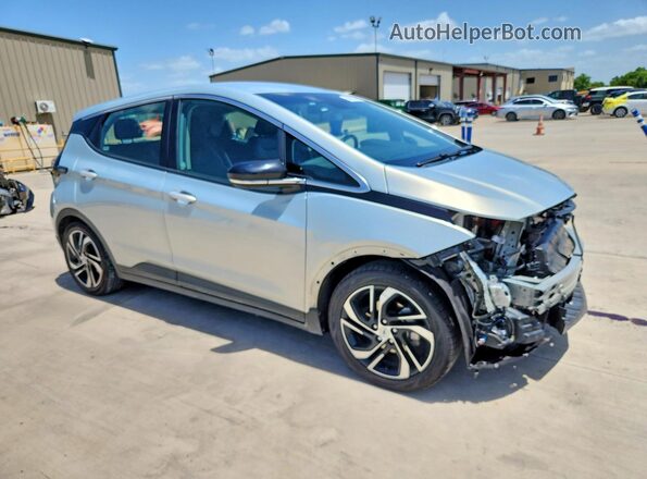 1G1FX6S04P4175885 2023 CHEVROLET BOLT Silver Передня права чверть