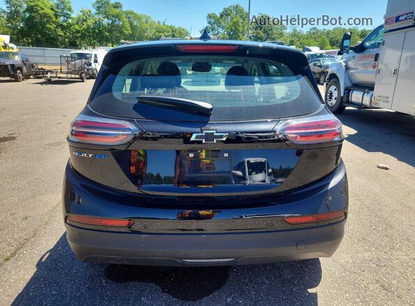1G1FX6S07P4162595 2023 CHEVROLET BOLT Черный Вид сзади
