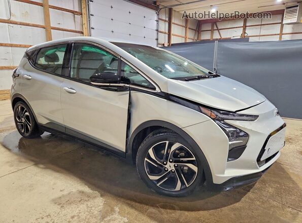 1G1FX6S09P4149623 2023 CHEVROLET BOLT Silver Przód prawy