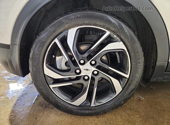 1G1FX6S09P4149623 2023 CHEVROLET BOLT Silver 