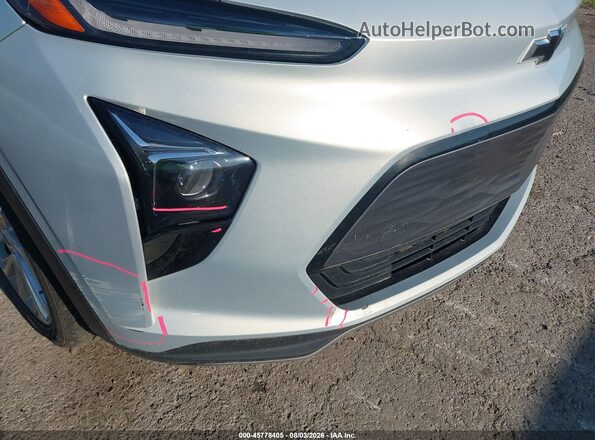 1G1FY6S00P4135395 2023 CHEVROLET BOLT Серебряный Вид спереди