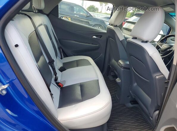 1G1FZ6S06L4144545 2020 CHEVROLET BOLT Blue Вид задньої частини салону