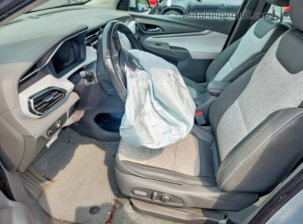 1G1FZ6S07P4150408 2023 CHEVROLET BOLT Серебряный Вид салона спереди