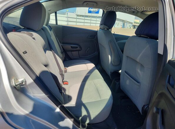 1G1JA5SH3H4153325 2017 CHEVROLET SONIC Silver Հետևի նստատեղերի տեսք