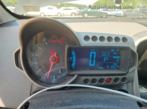 1G1JA5SH8G4163766 2016 CHEVROLET SONIC Black Vista del cuadro de instrumentos