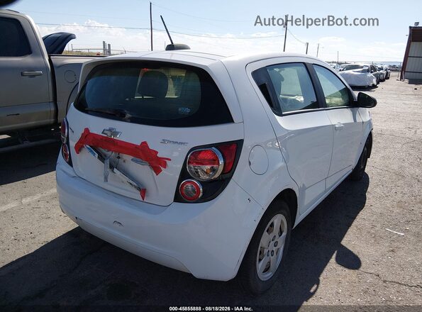 1G1JA6SHXG4147283 2016 CHEVROLET SONIC White Հետևի աջ