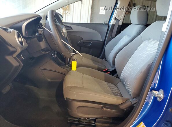 1G1JB5SH2H4151899 2017 CHEVROLET SONIC Blue Սալոնի դիմացի տեսք