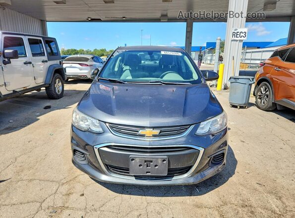 1G1JB5SH9H4145761 2017 CHEVROLET SONIC Gray Widok tylnych siedzeń