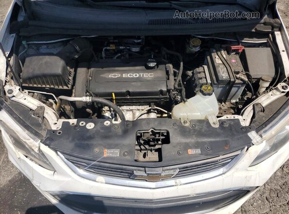 1G1JB5SHXH4123137 2017 CHEVROLET SONIC White Widok wnętrza z tyłu
