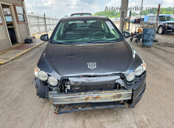1G1JC5SG1G4114068 2016 CHEVROLET SONIC Gray Widok z przodu