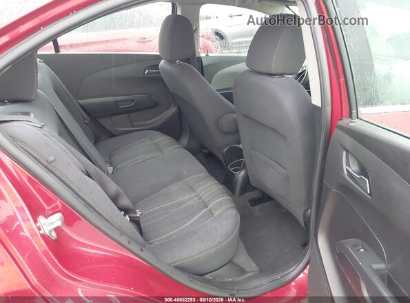 1G1JC5SH0G4114717 2016 CHEVROLET SONIC Red Widok naklejki z numerem VIN