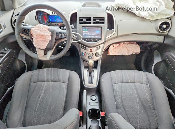 1G1JC5SH1G4156734 2016 CHEVROLET SONIC Black Вид панелі приладів