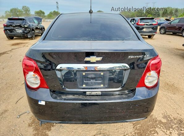 1G1JC5SH1G4156734 2016 CHEVROLET SONIC Black Вид ззаду