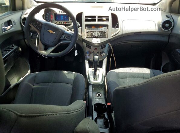 1G1JC5SH2G4143670 2016 CHEVROLET SONIC Silver Vista del salpicadero