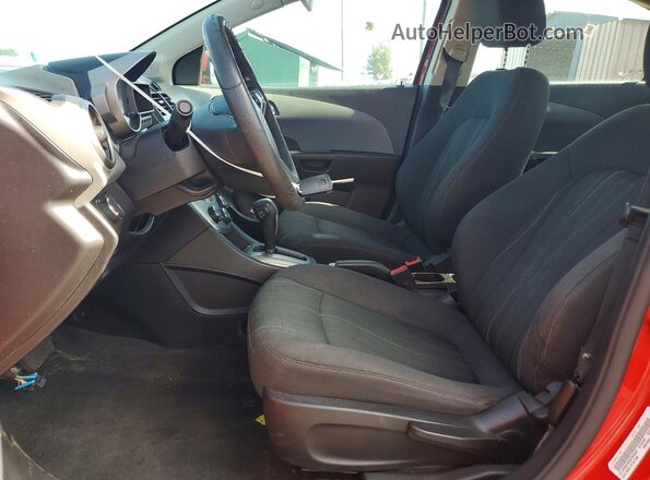1G1JC5SH5G4184942 2016 CHEVROLET SONIC Red Вид салону спереду
