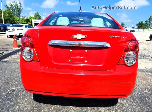 1G1JC5SH5G4184942 2016 CHEVROLET SONIC Red Вид ззаду