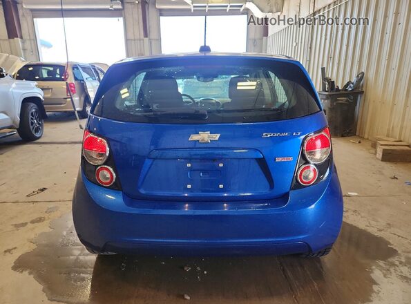 1G1JC6SB7G4135386 2016 CHEVROLET SONIC Blue Вид ззаду