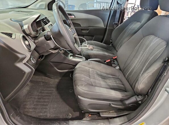 1G1JC6SB9G4146633 2016 CHEVROLET SONIC Серебряный 
