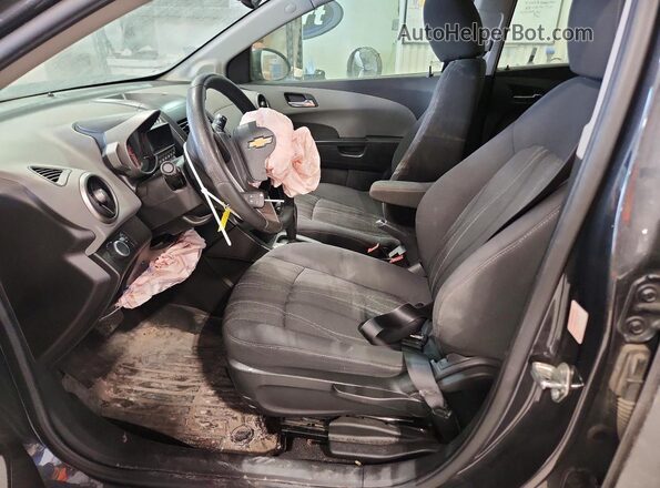 1G1JC6SH7G4141483 2016 CHEVROLET SONIC Black Սալոնի դիմացի տեսք