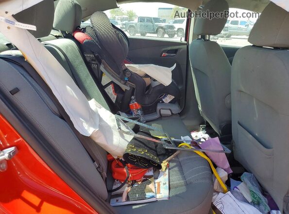 1G1JD5SH0H4174219 2017 CHEVROLET SONIC Red Rear seats view